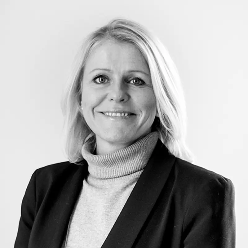 Portrait picture of a woman.