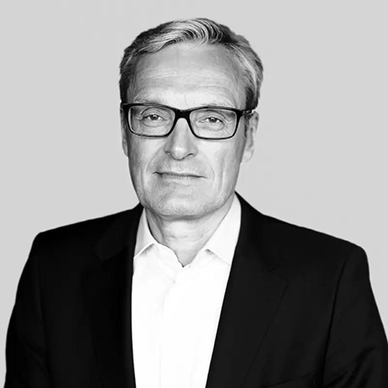 Portrait picture of a man.